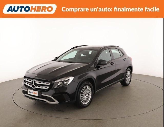 Usata Mercedes GLA200 Executive 156 CV (114 kW) 2019 Nero SUV
