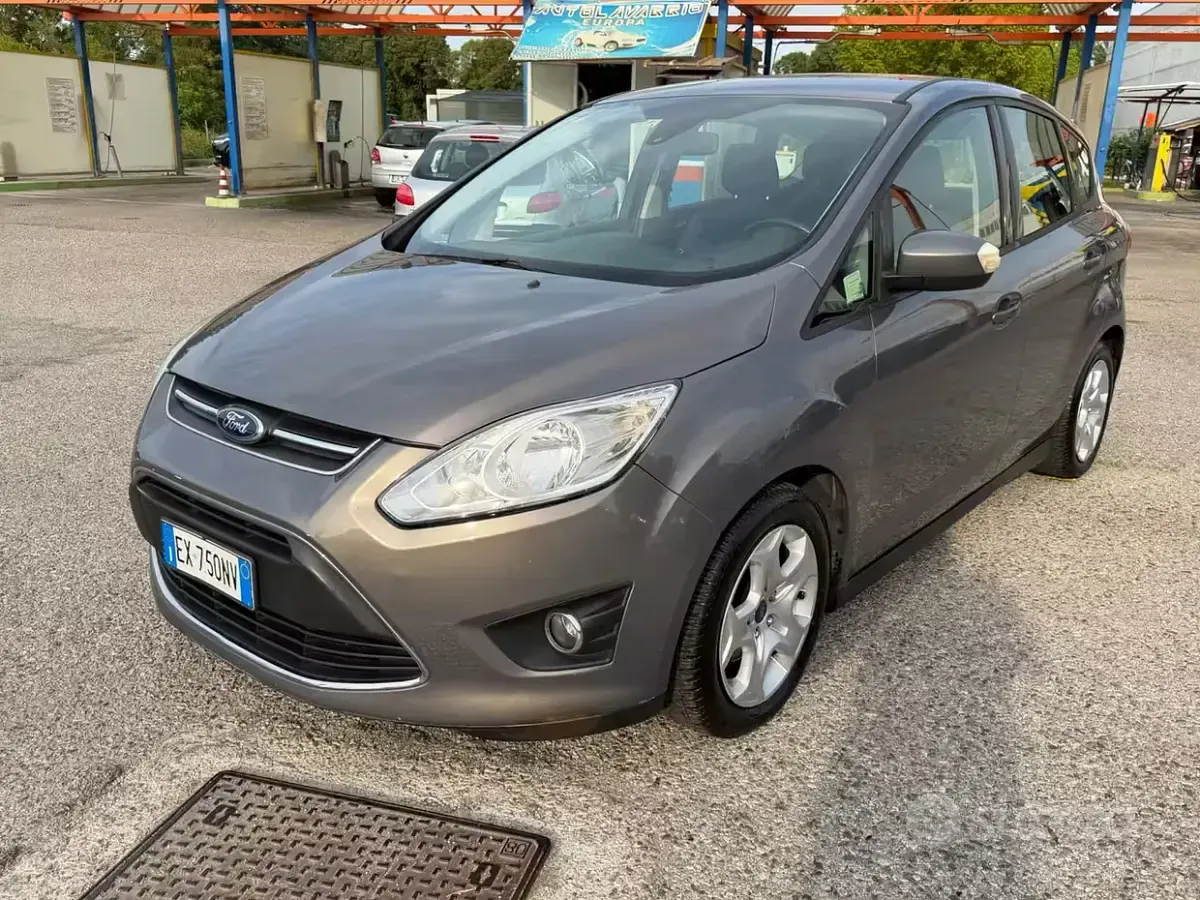 Usata Ford C-MAX Titanium 115 CV (84 kW) 2014 Grigio Monovolume