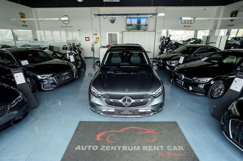 Other Usata 2023 Mercedes GLC220 Premium SUV | 47.900 € (Buon prezzo) - Immagine 1/4