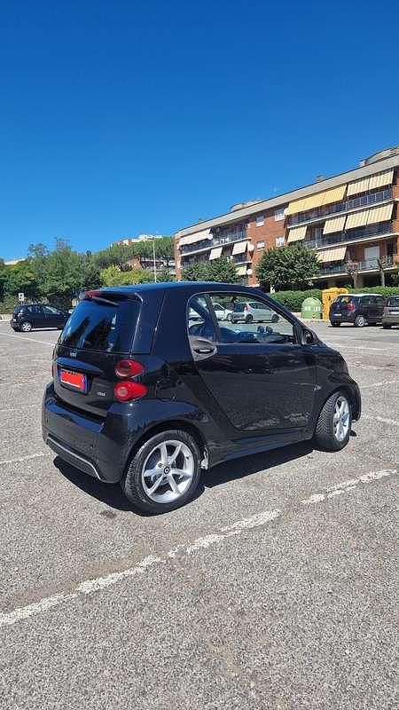Nero Usata 2013 Smart ForTwo Coupé Pulse Due volumi | 5100 € (Ottimo prezzo) - Immagine 1/4
