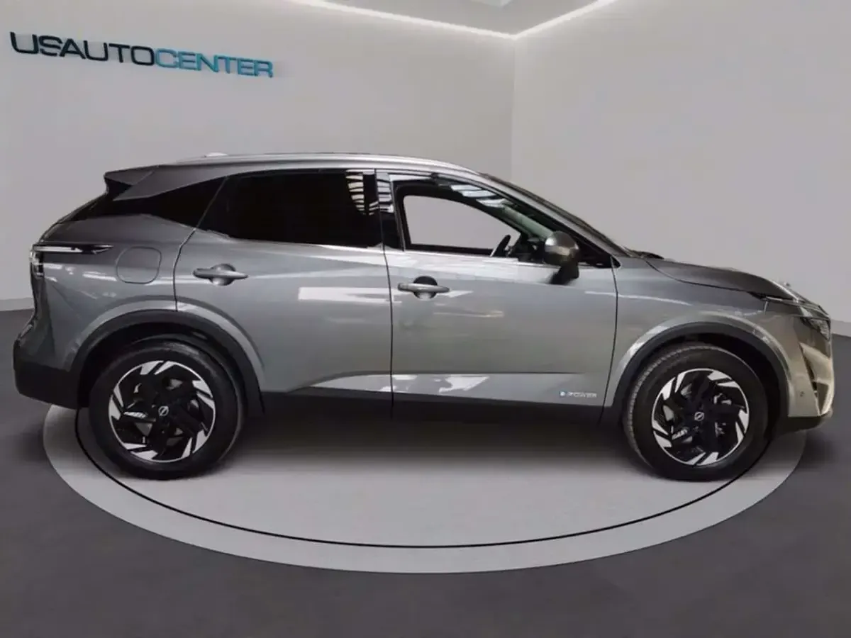 Usata Nissan Qashqai N-Connecta 158 CV (116 kW) 2024 Grigio met scuro SUV