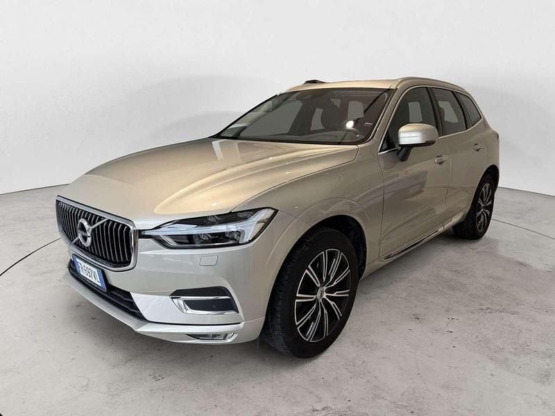 Oro Usata 2018 Volvo XC60 Inscription SUV | 26.500 € (Buon prezzo) - Immagine 1/4
