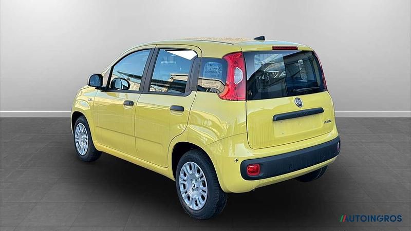 Nuova Fiat Panda Icon 65 CV (47 kW) 2026 Giallo biricchino Utilitaria