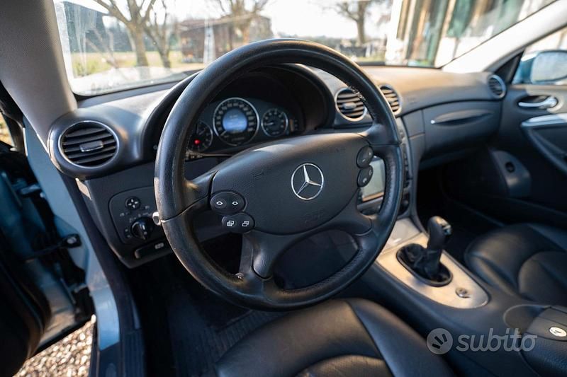 Usata Mercedes CLK240 170 CV (125 kW) 2002 Blu Coupé