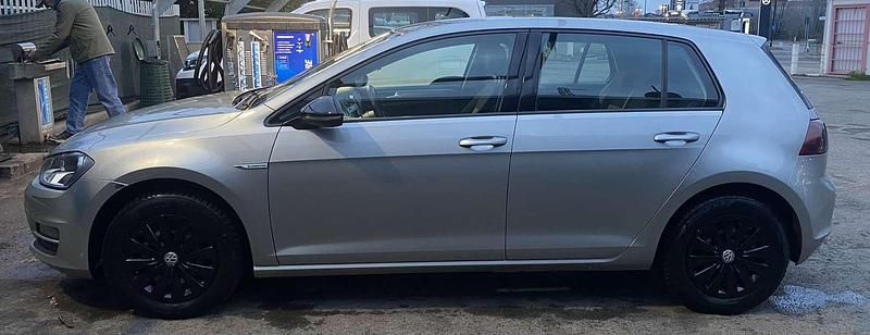 Usata VW Golf VII Highline 110 CV (80 kW) 2016 Grigio Berlina