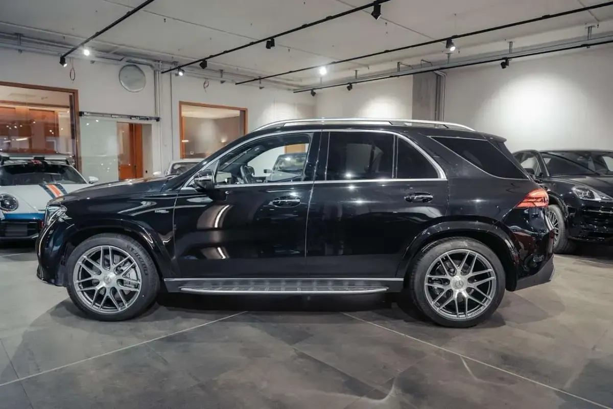 Usata Mercedes GLE53 AMG AMG Line Premium Plus 435 CV (319 kW) 2023 Nero SUV