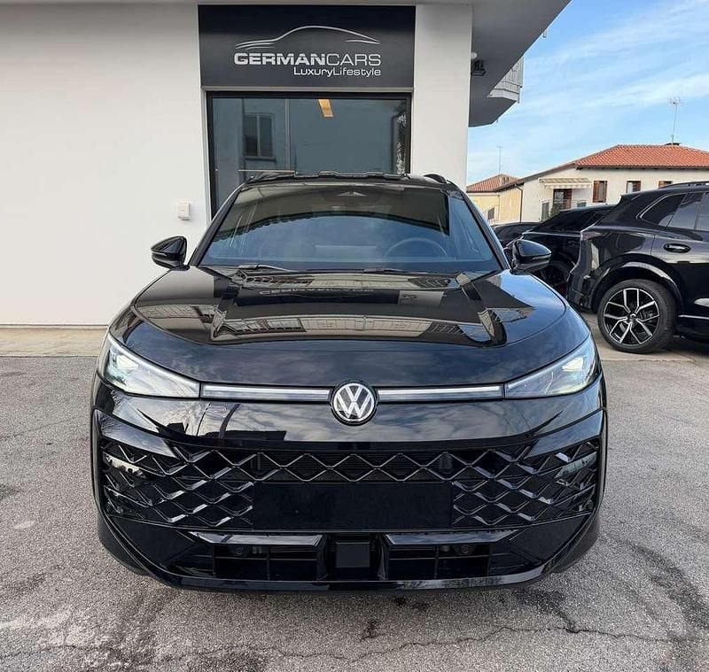 Nuova VW T-Roc R-line 150 CV (110 kW) 2026 Nero SUV