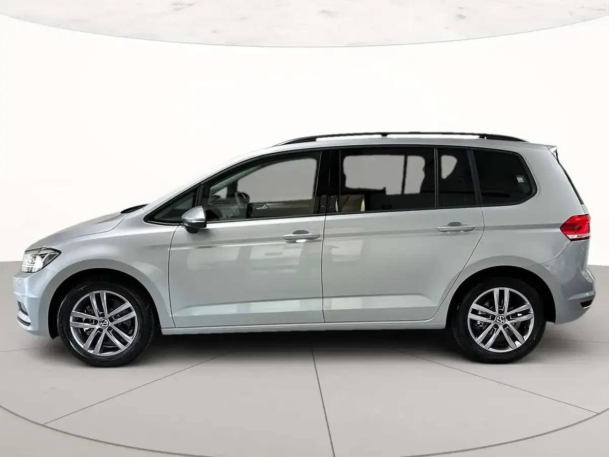 Nuova VW Touran Edition 150 CV (110 kW) 2026 Dolomite silver metallizzato Monovolume