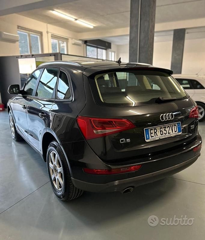 Usata Audi Q5 177 CV (130 kW) 2013 Grigio SUV