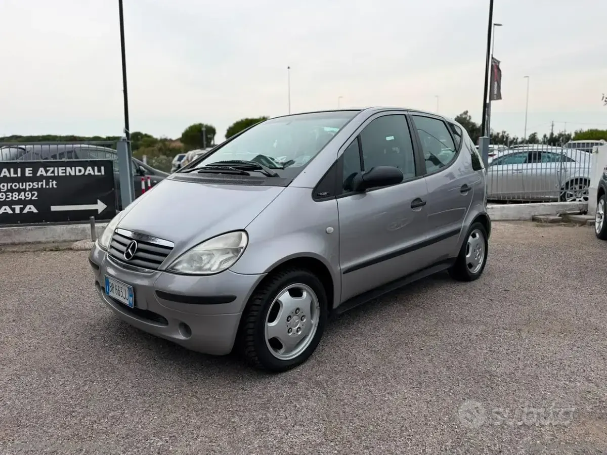 Usata Mercedes A170 Classic 95 CV (69 kW) 2001 Utilitaria