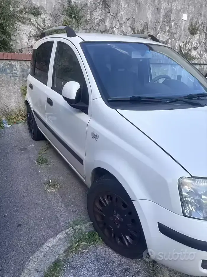 Usata Fiat Panda Active 69 CV (50 kW) 2012 Bianco Utilitaria