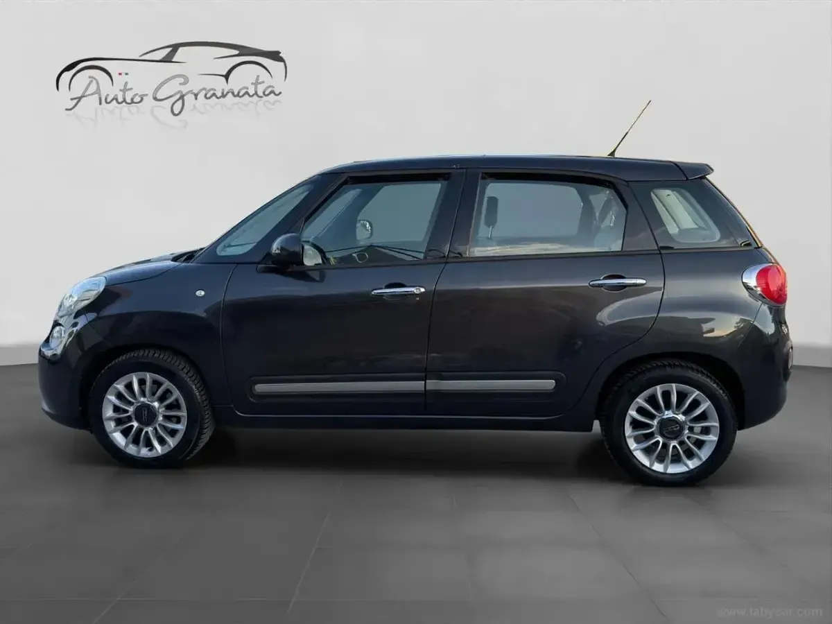 Usata Fiat 500L Lounge 95 CV (69 kW) 2016 Gray Monovolume