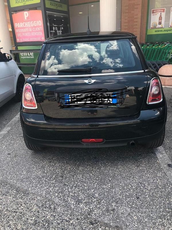 Usata Mini ONE 75 CV (55 kW) 2010 Nero Utilitaria