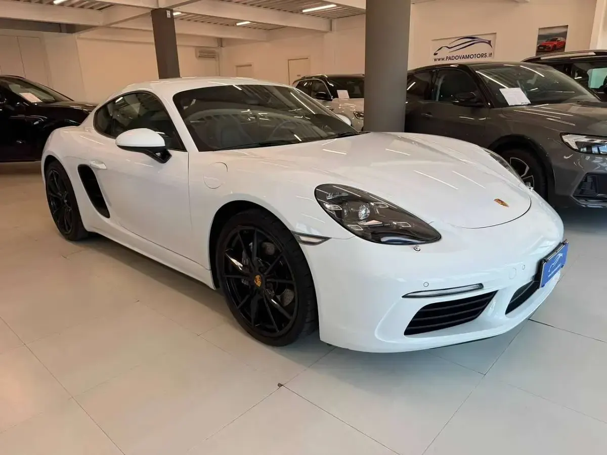 Usata Porsche 718 299 CV (219 kW) 2017 Bianco lucido Coupé