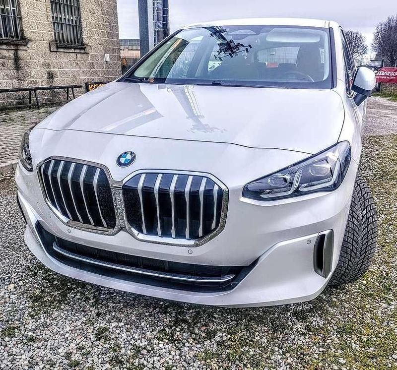 Usata BMW 218 Active Tourer Luxury Line 150 CV (110 kW) 2024 Monovolume