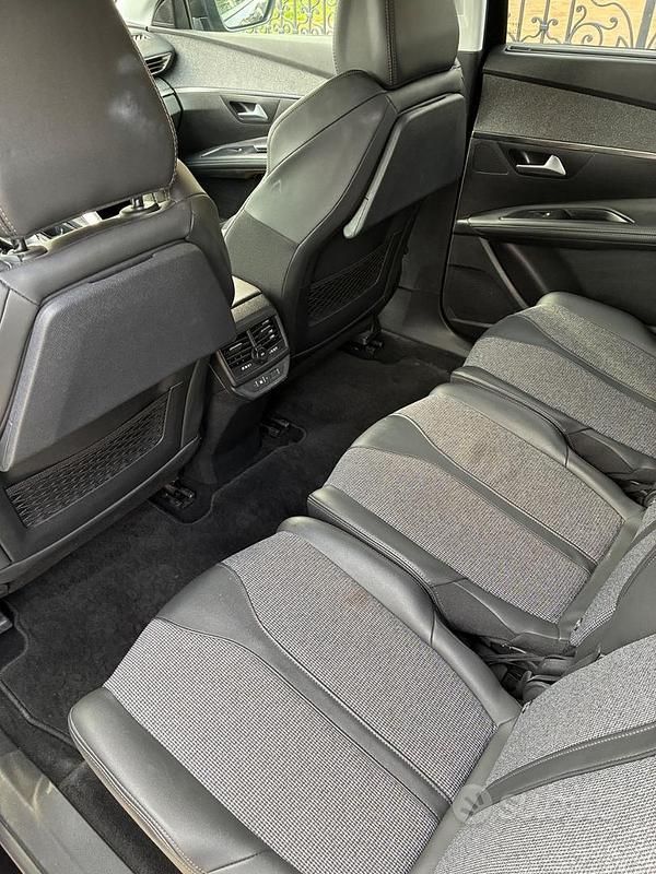 Usata Peugeot 5008 Allure 131 CV (96 kW) 2020 SUV