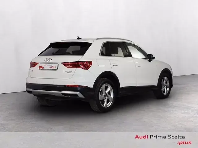 Usata Audi Q3 Advanced 150 CV (110 kW) 2019 Bianco ibis SUV