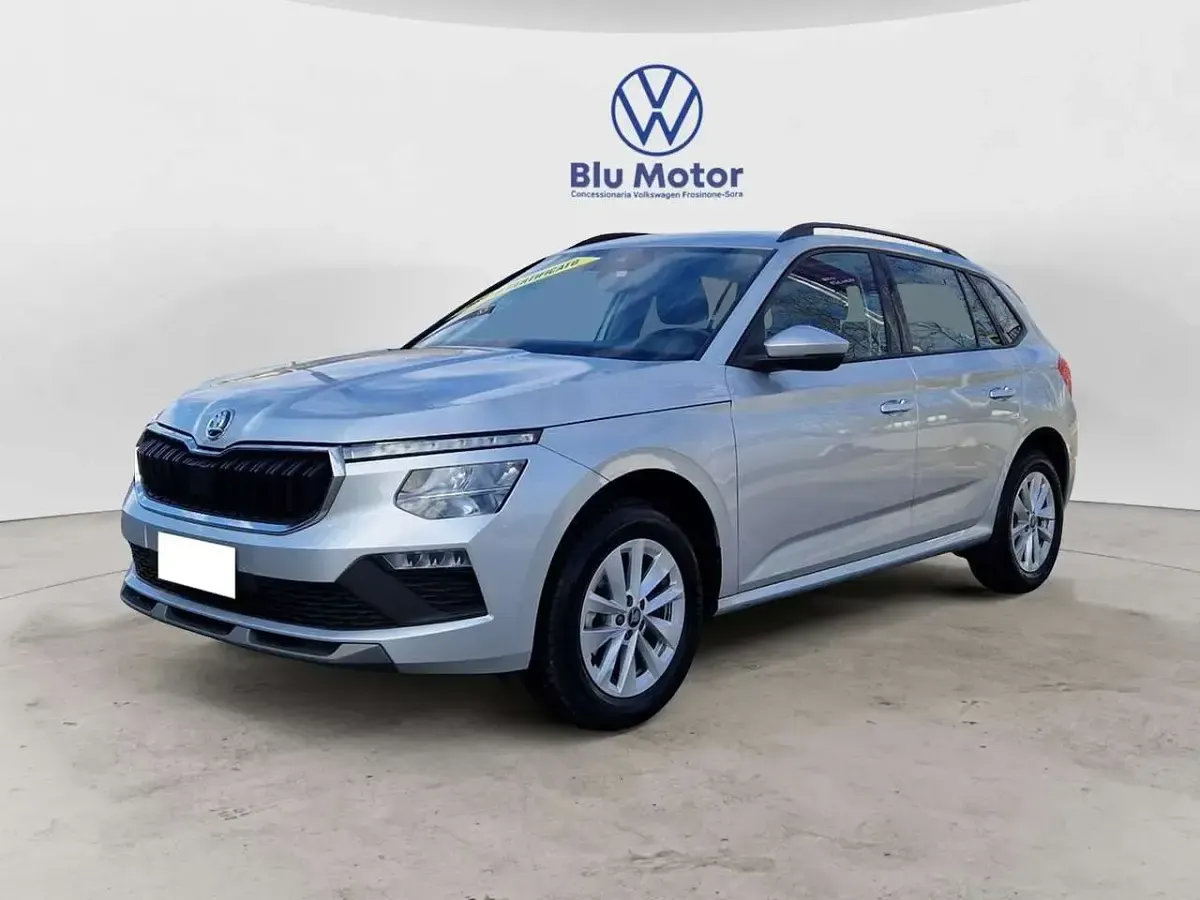 Usata Skoda Kamiq Selection 95 CV (69 kW) 2025 Argento brillante metallizzato SUV