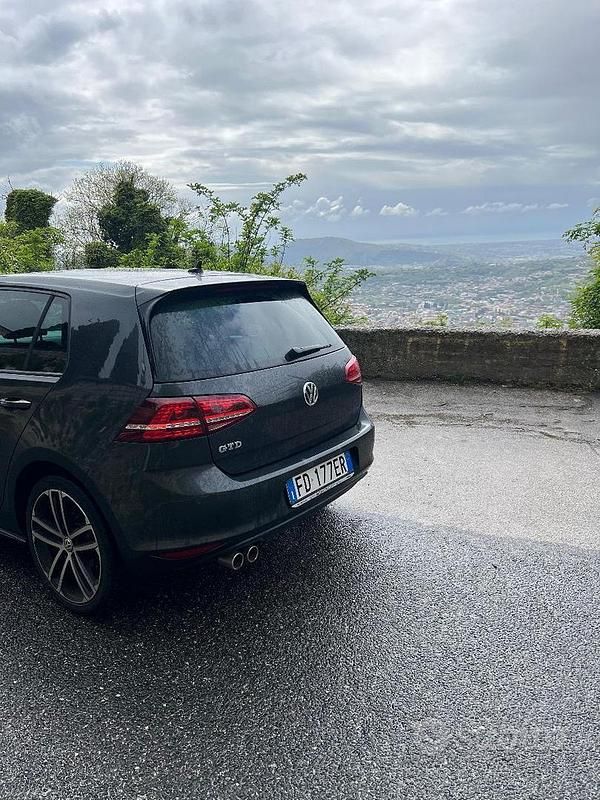 Usata VW Golf VII GTD 184 CV (135 kW) 2016 Blu/azzurro Berlina