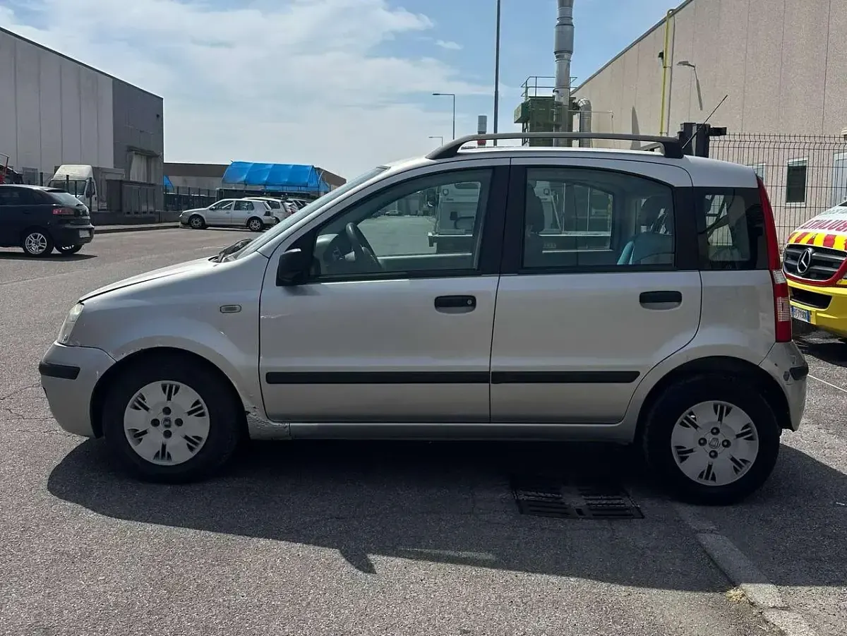 Usata Fiat Panda Dynamic 60 CV (44 kW) 2006 Grigio Utilitaria