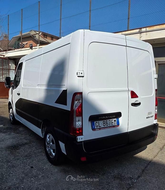 Usata Renault Master 135 CV (99 kW) 2022 Monovolume