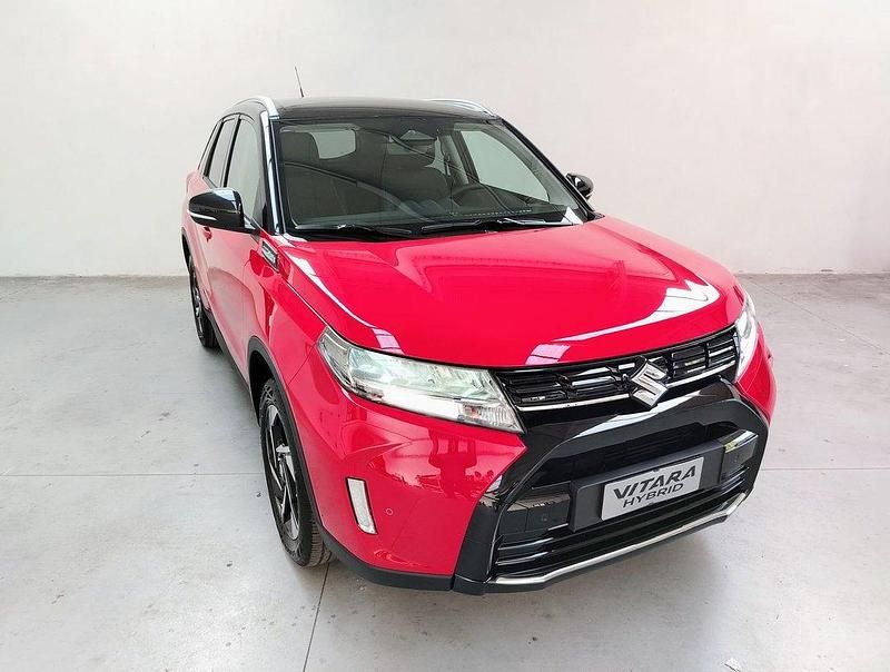 Nuova Suzuki Vitara 110 CV (80 kW) 2025 Rosso SUV