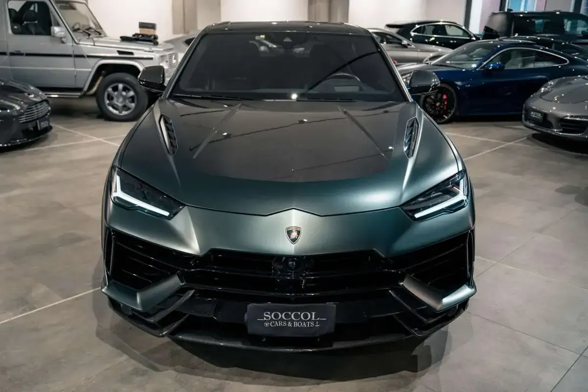 Usata Lamborghini Urus 666 CV (489 kW) 2025 Verde SUV