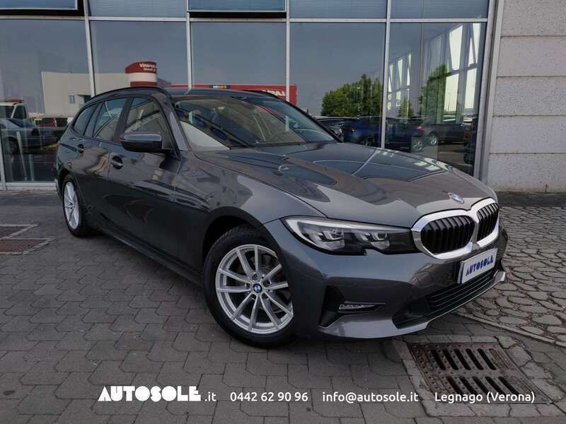Grigio Usata 2020 BMW 320 Advantage Station wagon | 24.990 € (Buon prezzo) - Immagine 1/4