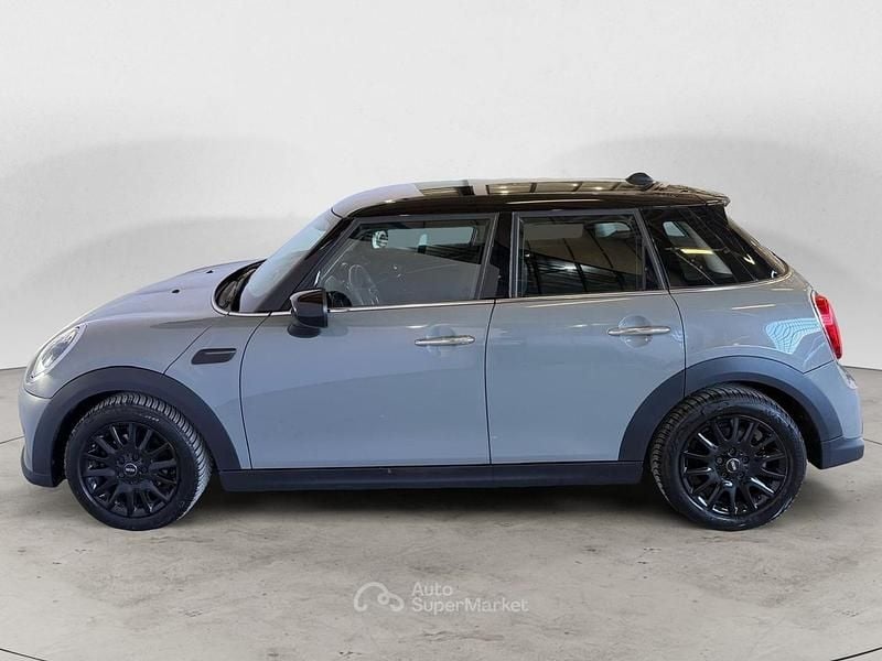 Usata Mini Cooper Essential 136 CV (100 kW) 2023 Grigio Utilitaria
