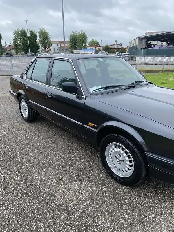 Usata BMW 320 129 CV (94 kW) 1989 Berlina