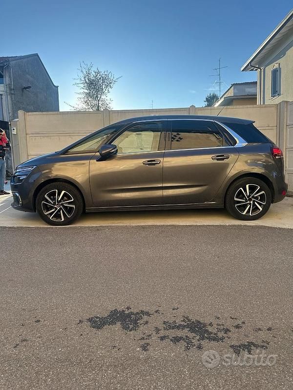 Usata Citroën C4 Picasso 2017 Grigio Monovolume