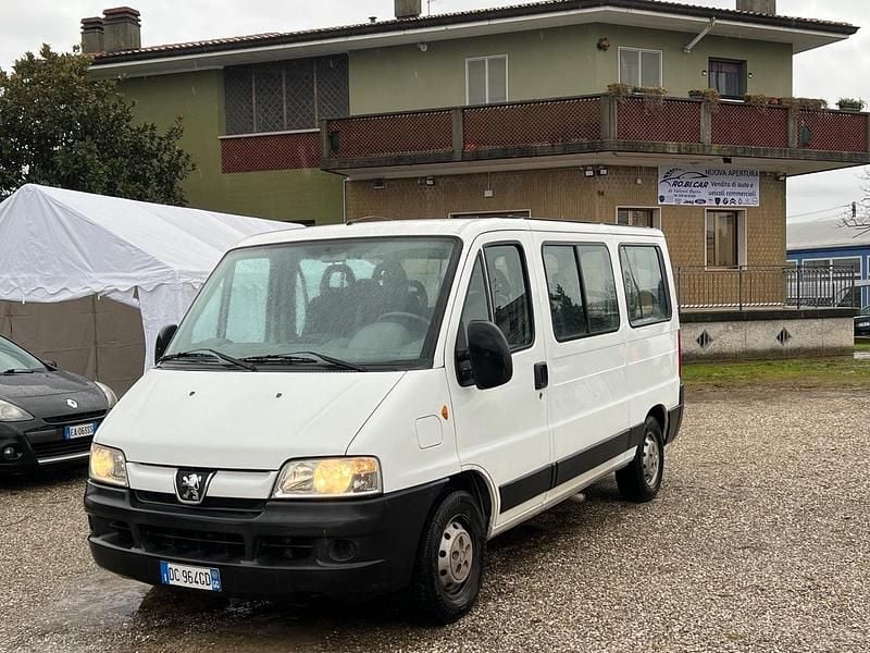 Bianco Usata 2006 Peugeot Boxer Furgone | 8500 € (Buon prezzo) - Immagine 1/4