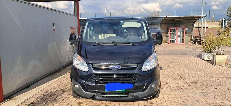 Usata Ford Tourneo Custom 170 CV (125 kW) 2016 Nero Furgone