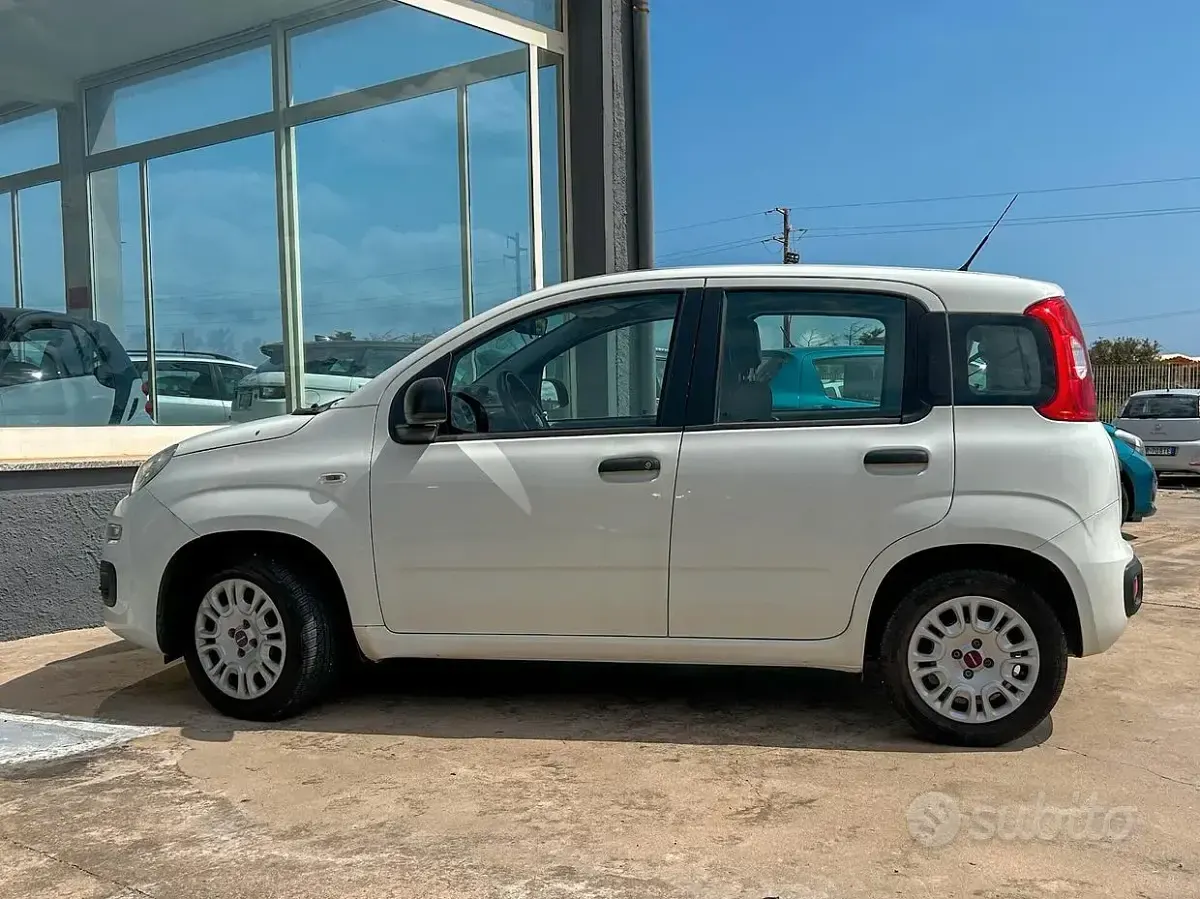 Usata Fiat Panda 69 CV (50 kW) 2019 Bianco Utilitaria