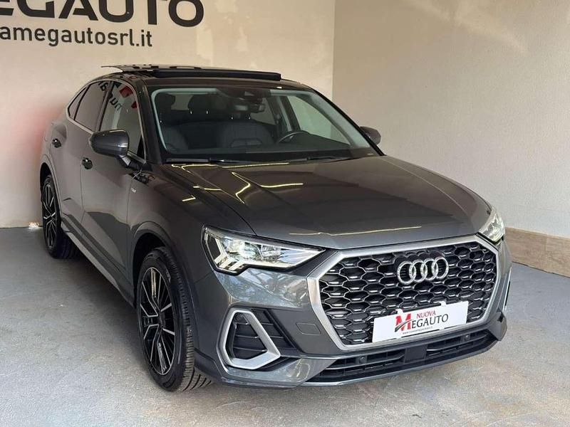 Usata Audi Q3 S-Line 150 CV (110 kW) 2022 Grigio SUV