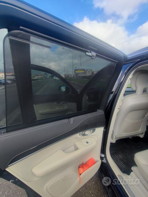 Usata Volvo XC90 Inscription 235 CV (172 kW) 2019 Nero SUV