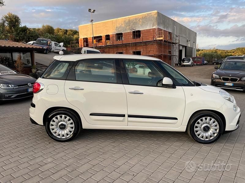 Usata Fiat 500L Business 95 CV (69 kW) 2018 Bianco Monovolume