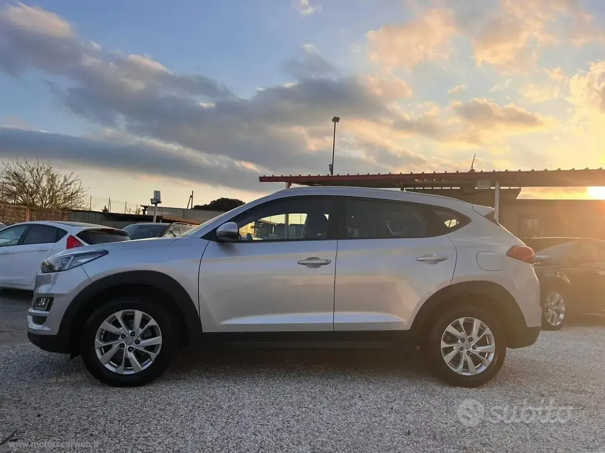 Usata Hyundai Tucson 116 CV (85 kW) 2019 Grigio SUV