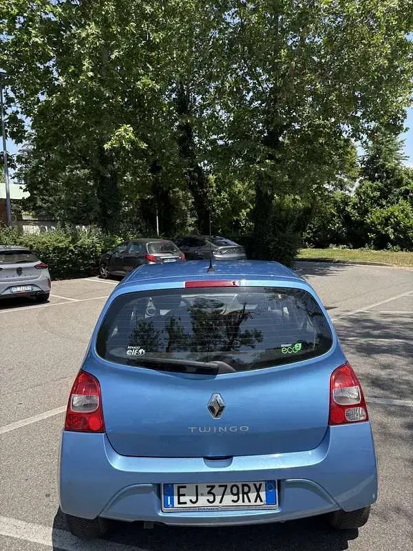 Usata Renault Twingo 75 CV (55 kW) 2011 Utilitaria