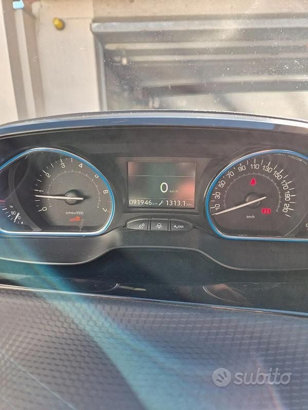 Usata Peugeot 2008 2018 Bianco SUV