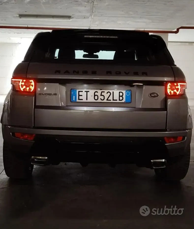 Usata Land Rover Range Rover evoque Dynamic 150 CV (110 kW) 2013 Grigio SUV
