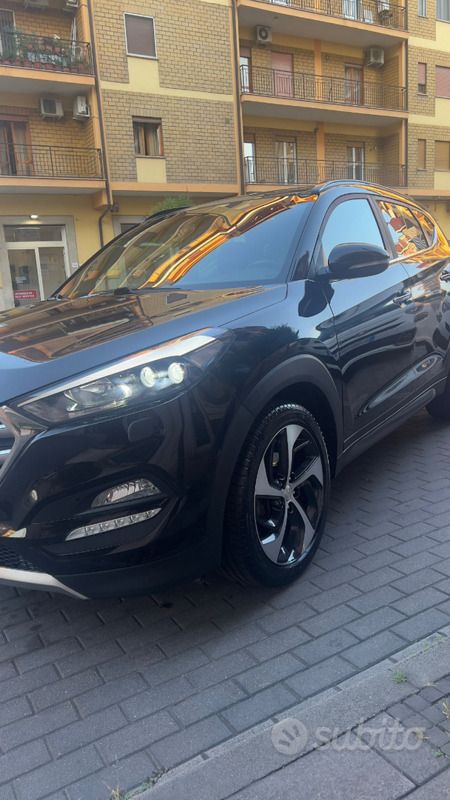 Usata Hyundai Tucson 141 CV (103 kW) 2016 Nero SUV