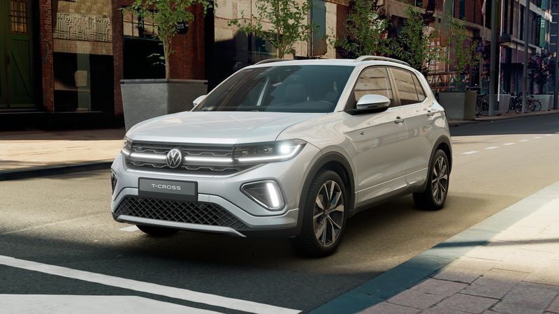 Nuova VW T-Cross R-line Plus 115 CV (84 kW) 2025 Reflex silver SUV