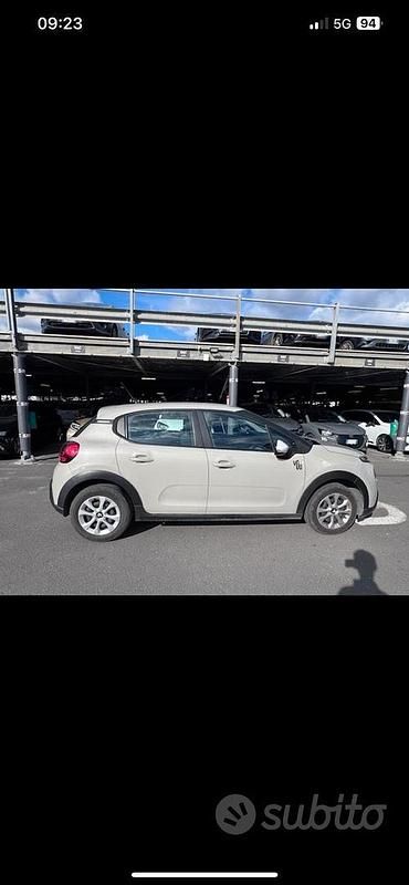 Marrone Usata 2022 Citroën C3 Tre volumi | 8900 € (Super prezzo) - Immagine 1/4