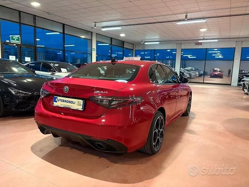 Usata Alfa Romeo Giulia Sprint 280 CV (205 kW) 2024 Rosso Berlina
