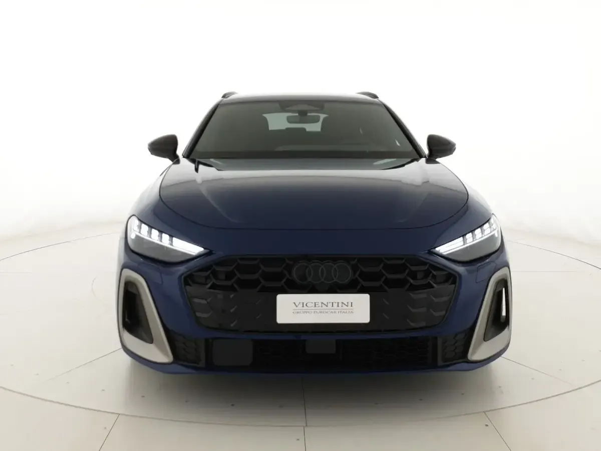 Usata Audi A5 Edition .1 204 CV (150 kW) 2024 Blu ascari metallizzato Station wagon
