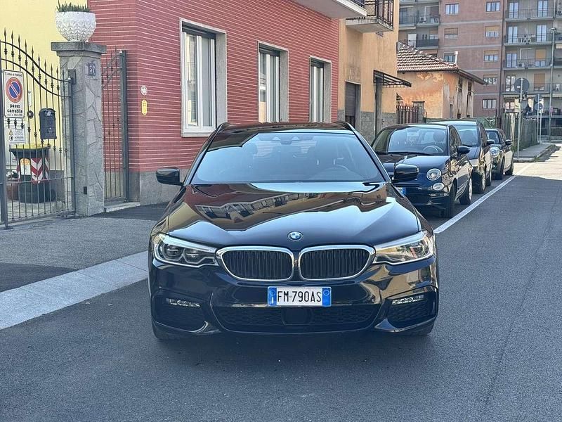Usata BMW 520 M Sport 190 CV (139 kW) 2018 Blu/azzurro Station wagon