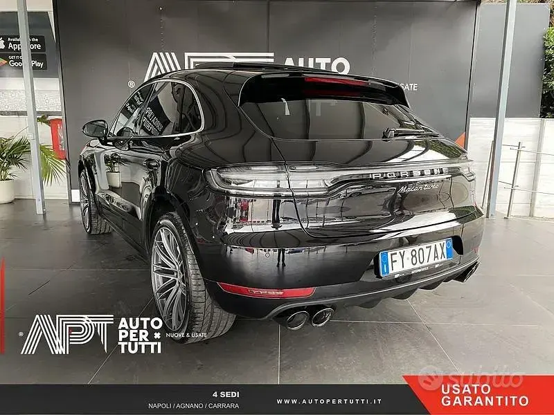 Usata Porsche Macan Turbo 440 CV (323 kW) 2020 Nero SUV