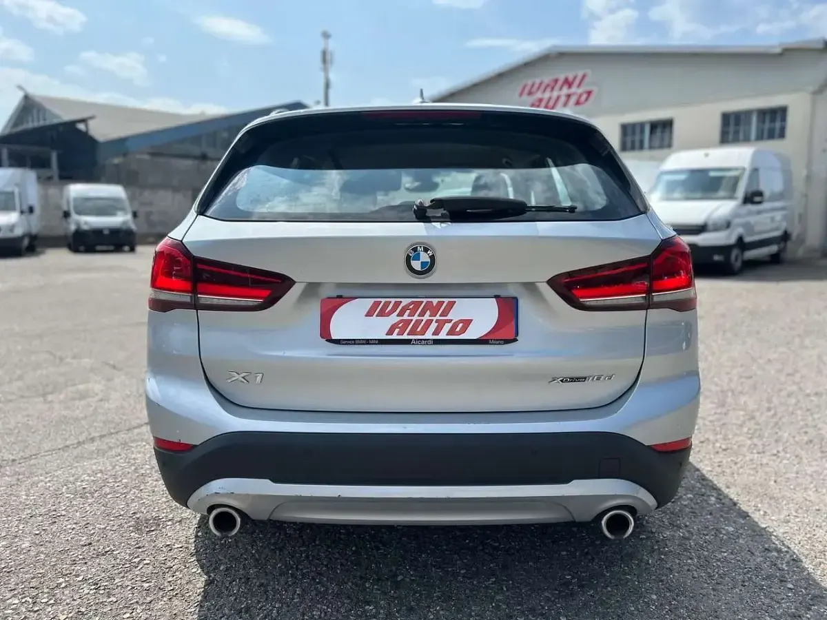 Usata BMW X1 Efficient Dynamics 150 CV (110 kW) 2020 Argento SUV