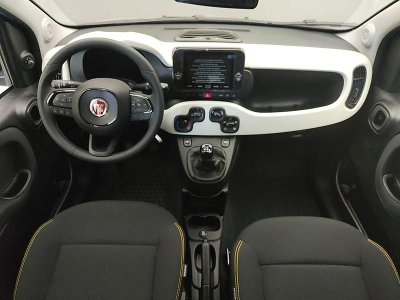 Usata Fiat Panda Cross Cross 70 CV (51 kW) 2024 Blu Utilitaria